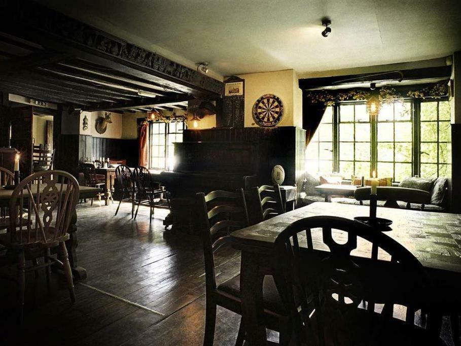 The Blackboys Inn Framfield Exterior foto